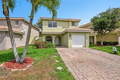 House in West Palm Beach, Florida 3 bedrooms, 155.24 sq.m. № 2056362