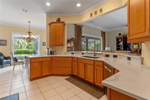 House in Kissimmee, Florida 3 bedrooms, 226.87 sq.m. № 1768032 - photo 12