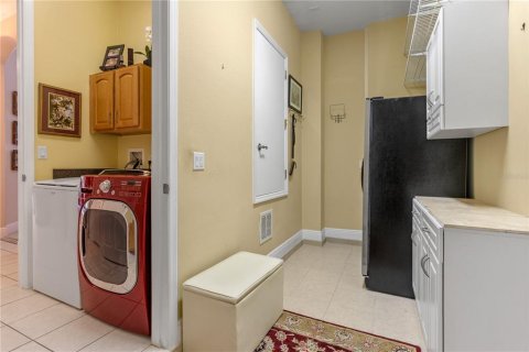 House in Kissimmee, Florida 3 bedrooms, 226.87 sq.m. № 1768032 - photo 24