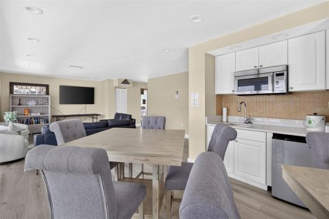 Copropriété à vendre à Punta Gorda, Floride: 2 chambres, 91.79 m2 № 2361598 - photo 27
