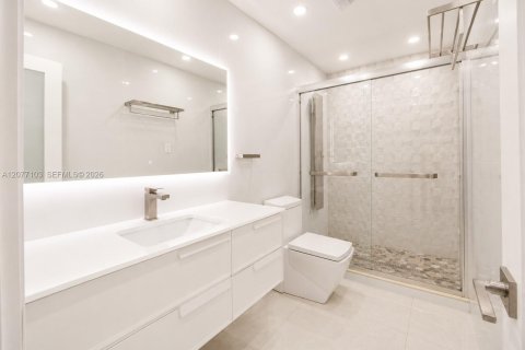 Casa en venta en Miami Gardens, Florida, 3 dormitorios, 149.39 m2 № 2319487 - foto 7