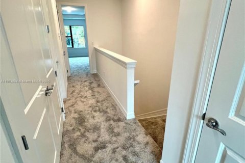 Townhouse in Plantation, Florida 3 bedrooms, 168.71 sq.m. № 1967807 - photo 19