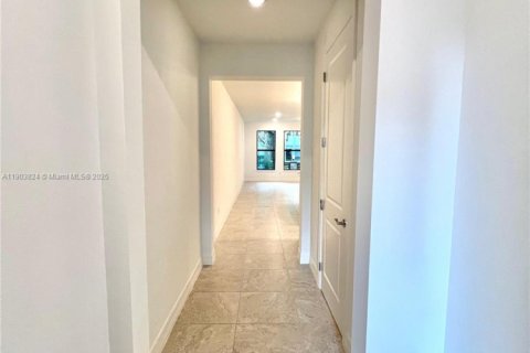 Townhouse in Plantation, Florida 3 bedrooms, 168.71 sq.m. № 1967807 - photo 24