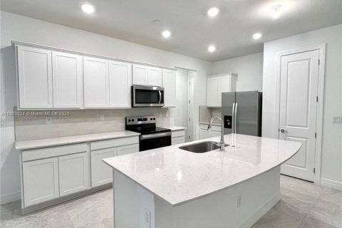 Townhouse in Plantation, Florida 3 bedrooms, 168.71 sq.m. № 1967807 - photo 5
