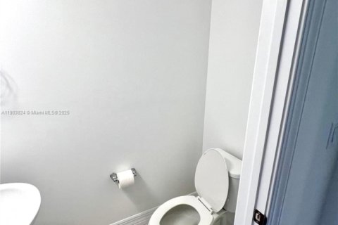 Townhouse in Plantation, Florida 3 bedrooms, 168.71 sq.m. № 1967807 - photo 22