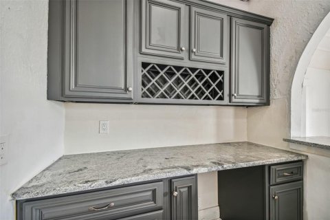 Снять в аренду виллу или дом в Тампа, Флорида 4 спальни, 134.62м2, № 2101733 - фото 26