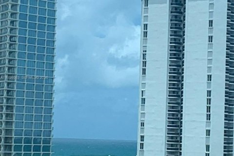 Copropriété à louer à Sunny Isles Beach, Floride: 3 chambres № 2153446 - photo 12