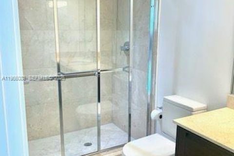 Copropriété à louer à Sunny Isles Beach, Floride: 3 chambres № 2153446 - photo 9