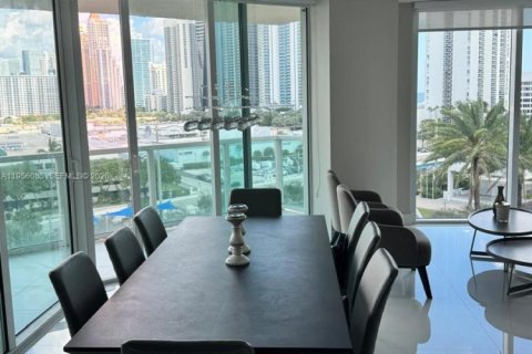 Copropriété à louer à Sunny Isles Beach, Floride: 3 chambres № 2153446 - photo 4