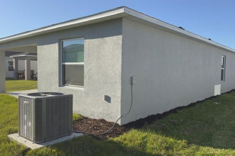Casa en alquiler en Kissimmee, Florida, 3 dormitorios, 135.17 m2 № 1849389 - foto 9