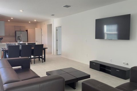 Casa en alquiler en Kissimmee, Florida, 3 dormitorios, 135.17 m2 № 1849389 - foto 16
