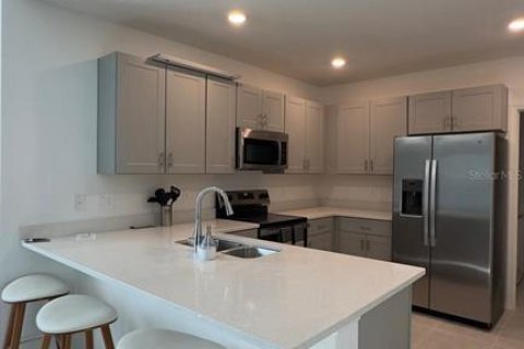 Casa en alquiler en Kissimmee, Florida, 3 dormitorios, 135.17 m2 № 1849389 - foto 21