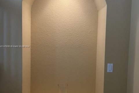 Купить виллу или дом в Хомстед, Флорида 3 спальни, 260.03м2, № 1984801 - фото 6