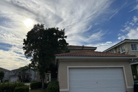 Купить виллу или дом в Хомстед, Флорида 3 спальни, 260.03м2, № 1984801 - фото 3