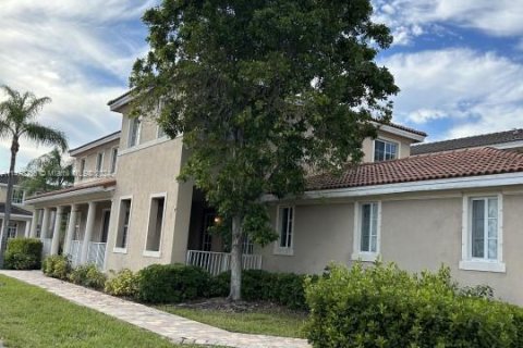 Купить виллу или дом в Хомстед, Флорида 3 спальни, 260.03м2, № 1984801 - фото 2