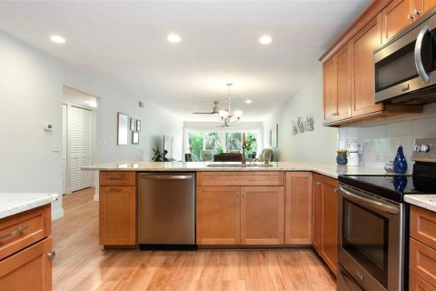 Villa ou maison à vendre à Largo, Floride: 2 chambres, 130.06 m2 № 2207820 - photo 15