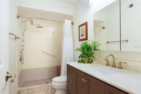 Villa ou maison à vendre à Largo, Floride: 2 chambres, 130.06 m2 № 2207820 - photo 20