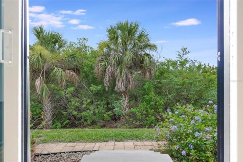 Villa ou maison à vendre à Largo, Floride: 2 chambres, 130.06 m2 № 2207820 - photo 8