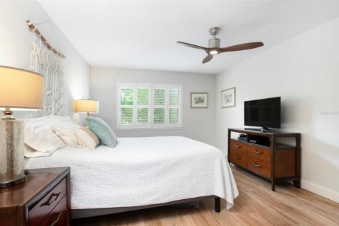 Villa ou maison à vendre à Largo, Floride: 2 chambres, 130.06 m2 № 2207820 - photo 17