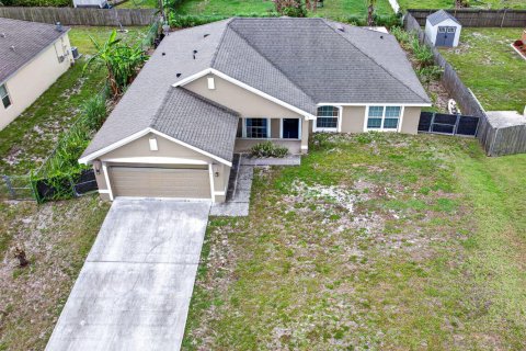 Casa en venta en Palm Bay, Florida, 3 dormitorios, 189.06 m2 № 2087494 - foto 3