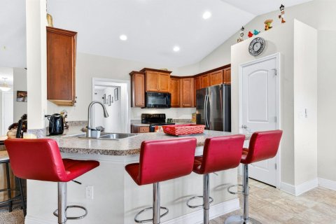 Casa en venta en Palm Bay, Florida, 3 dormitorios, 189.06 m2 № 2087494 - foto 8