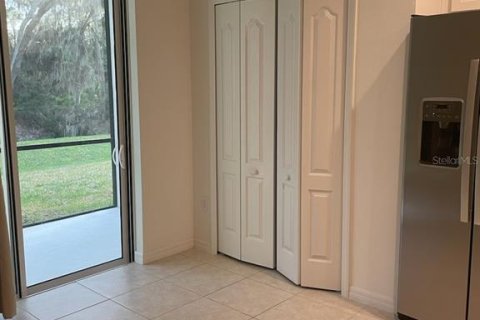 Adosado en alquiler en Parrish, Florida, 3 dormitorios, 202.34 m2 № 992884 - foto 3