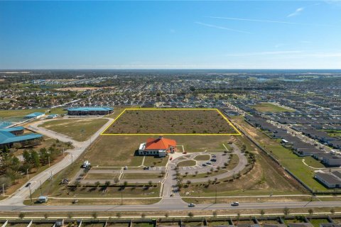 Land in Haines City, Florida № 1855609 - photo 1
