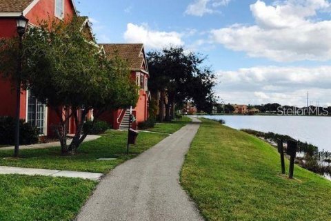 Condo in Tampa, Florida, 2 bedrooms  № 1840643 - photo 1
