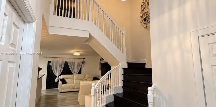 Touwnhouse à Coconut Creek, Floride 3 chambres, 134.15 m2 № 2376446