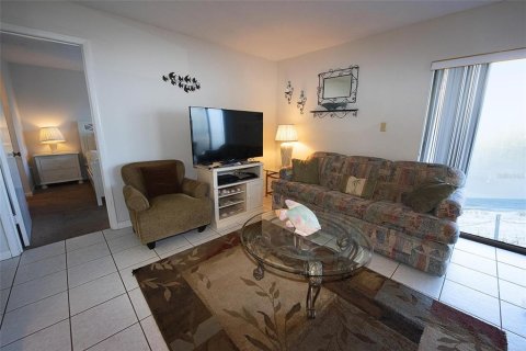 Studio in the Condo in New Smyrna Beach, Florida № 2108434 - photo 9