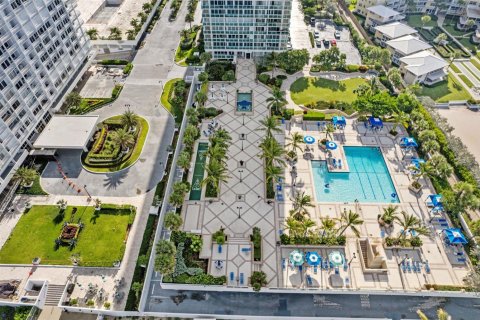 Copropriété à vendre à Fort Lauderdale, Floride: 2 chambres, 111.48 m2 № 2084527 - photo 2