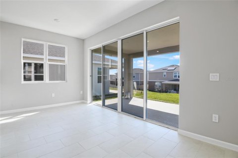 House in Lake Hamilton, Florida 5 bedrooms, 260.13 sq.m. № 1509903 - photo 6