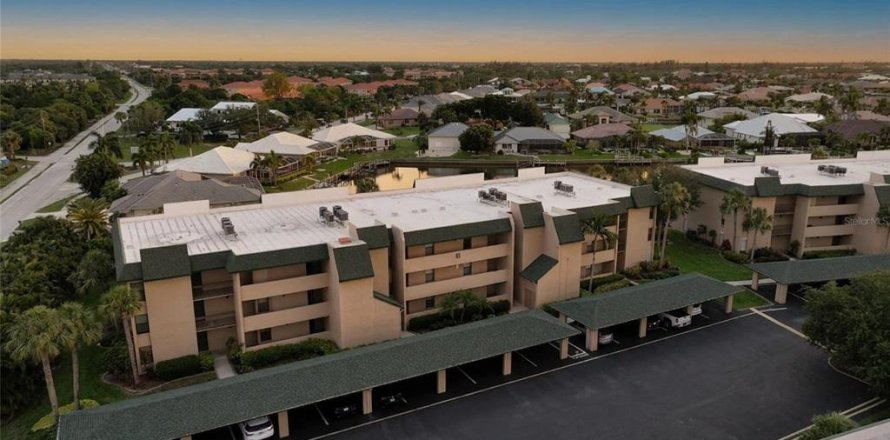 Condo à Punta Gorda, Floride, 2 chambres № 2100671