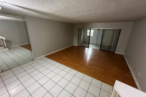 Copropriété à vendre à Fort Lauderdale, Floride: 2 chambres, 130.99 m2 № 2170036 - photo 16