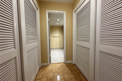 Copropriété à vendre à Fort Lauderdale, Floride: 2 chambres, 130.99 m2 № 2170036 - photo 25