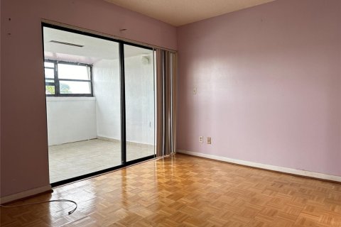 Copropriété à vendre à Fort Lauderdale, Floride: 2 chambres, 130.99 m2 № 2170036 - photo 30