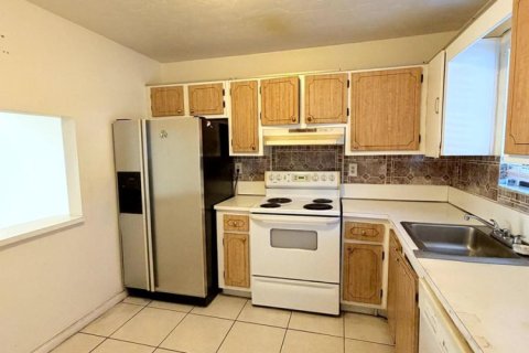 Купить кондоминиум в Бока-Ратон, Флорида 4 комнаты, 90.95м2, № 2245425 - фото 5