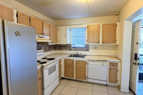 Купить кондоминиум в Бока-Ратон, Флорида 4 комнаты, 90.95м2, № 2245425 - фото 6