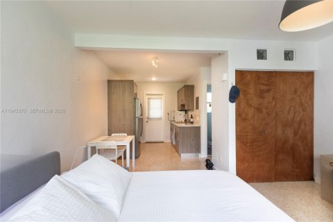 Appartement à louer à Miami, Floride: 37.16 m2 № 1999600 - photo 3