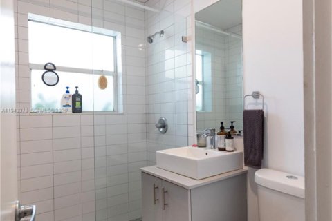Appartement à louer à Miami, Floride: 37.16 m2 № 1999600 - photo 10