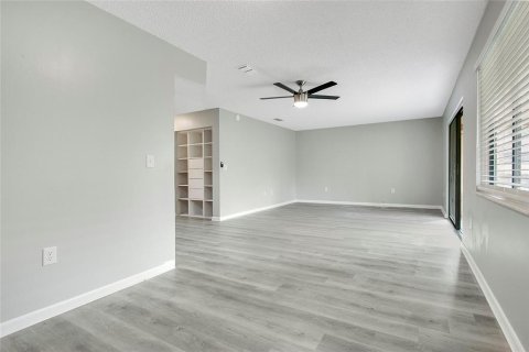Купить кондоминиум в Окала, Флорида 4 комнаты, 99.59м2, № 2206127 - фото 11