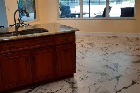 Villa ou maison à louer à Ormond Beach, Floride: 3 chambres, 191.29 m2 № 2437137 - photo 17