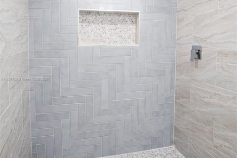 Condo in Delray Beach, Florida, 2 bedrooms  № 1839505 - photo 16