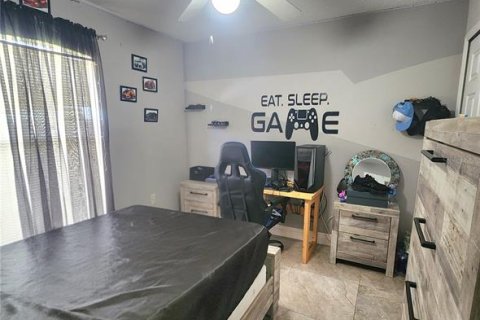 Casa en venta en Kissimmee, Florida, 3 dormitorios, 148.64 m2 № 1919527 - foto 13