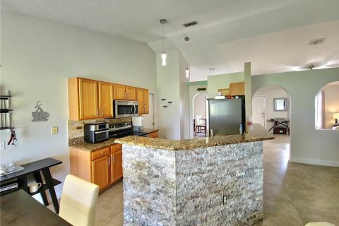Casa en venta en Kissimmee, Florida, 3 dormitorios, 148.64 m2 № 1919527 - foto 6