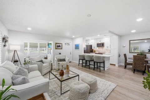 Condo à Delray Beach, Floride, 2 chambres  № 2191589