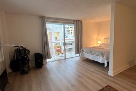 Снять в аренду кондоминиум в Майами-Бич, Флорида 1 спальня, 57.6м2, № 1975168 - фото 4