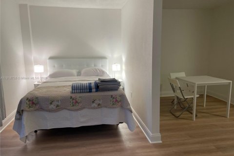 Снять в аренду кондоминиум в Майами-Бич, Флорида 1 спальня, 57.6м2, № 1975168 - фото 12