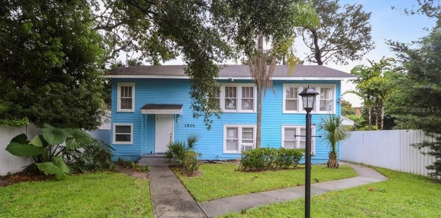 Immobilier commercial à Orlando, Floride 4 chambres, 148.64 m2 № 2389215