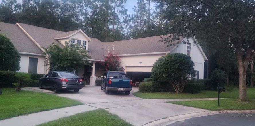 Villa ou maison à DeLand, Floride 4 chambres, 285.12 m2 № 2277454
